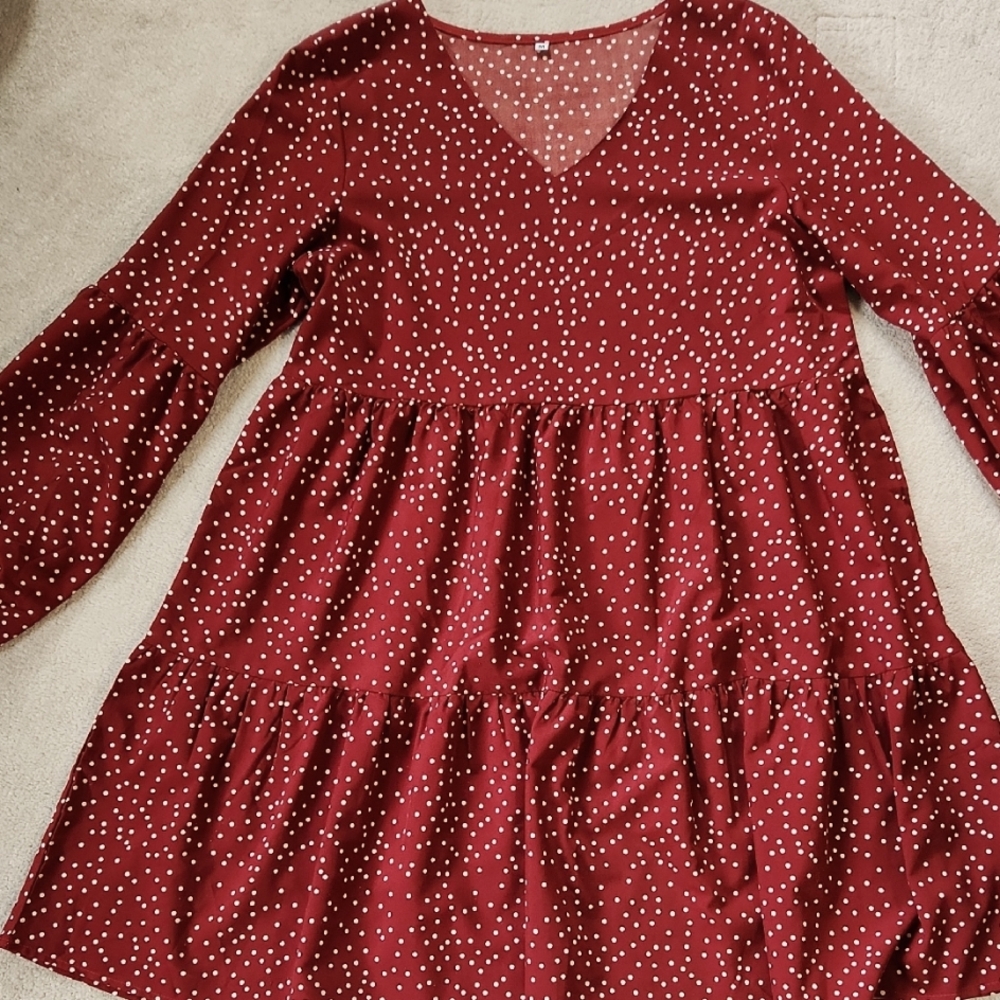 Polka Dot V Neck Ruffled Bottom Long Sleeve Dress - Medium
